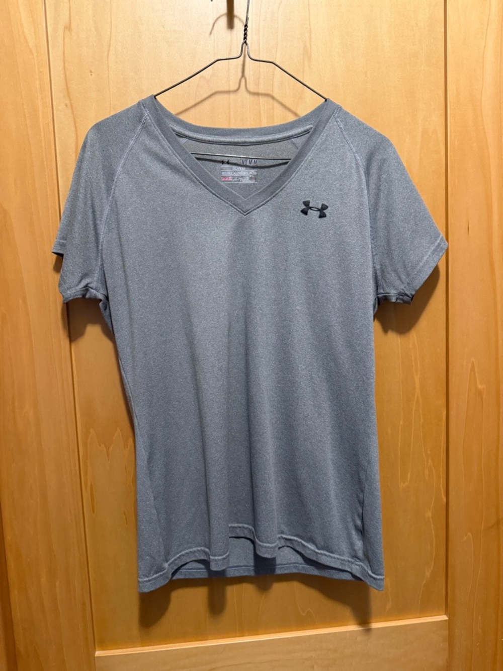 Under Armour women's Gray V-Neck Performance Shirt